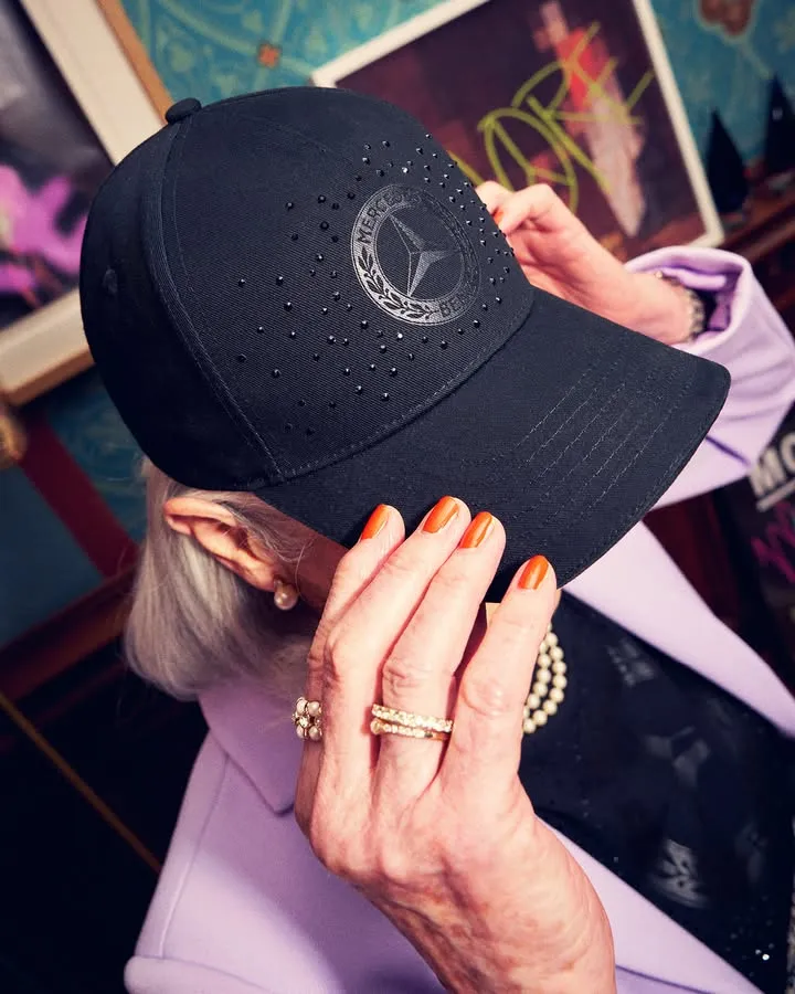 Überrascht eure Mamas mit Momenten voller Stil: Die 5-Panel-Baseball-Cap für Damen ist das perfekte Geschenk zum …